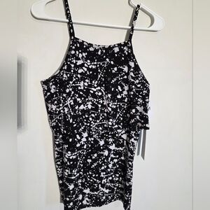 Womans Size 12 Magicsuit Swim Top NWT Black And White